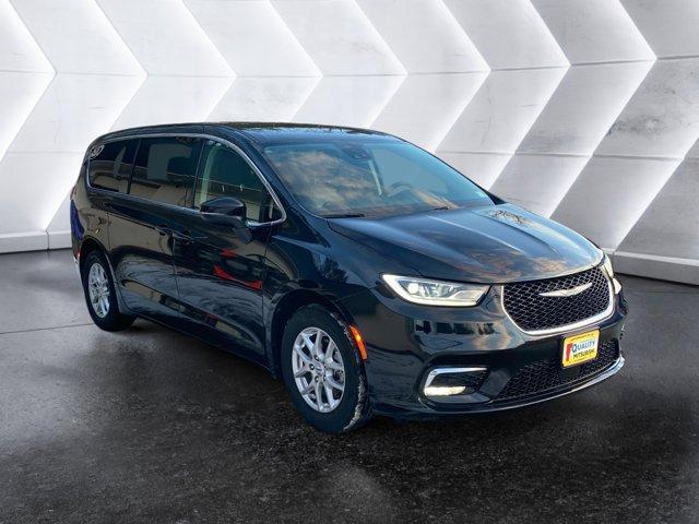 used 2023 Chrysler Pacifica car, priced at $25,500