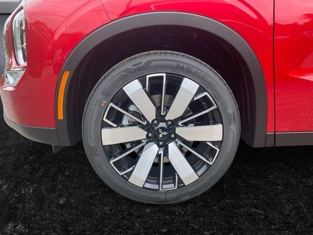 new 2025 Mitsubishi Outlander car, priced at $38,625