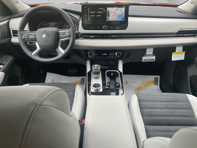 new 2025 Mitsubishi Outlander car, priced at $38,625
