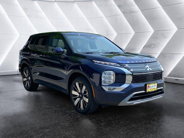new 2025 Mitsubishi Outlander car, priced at $40,070