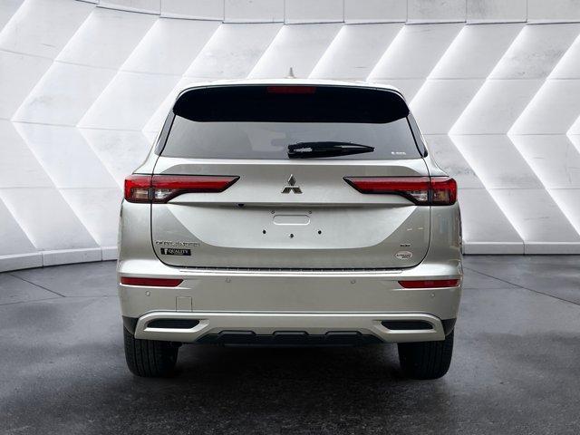 new 2024 Mitsubishi Outlander car, priced at $35,605