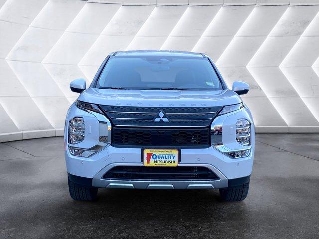 new 2024 Mitsubishi Outlander car, priced at $36,015