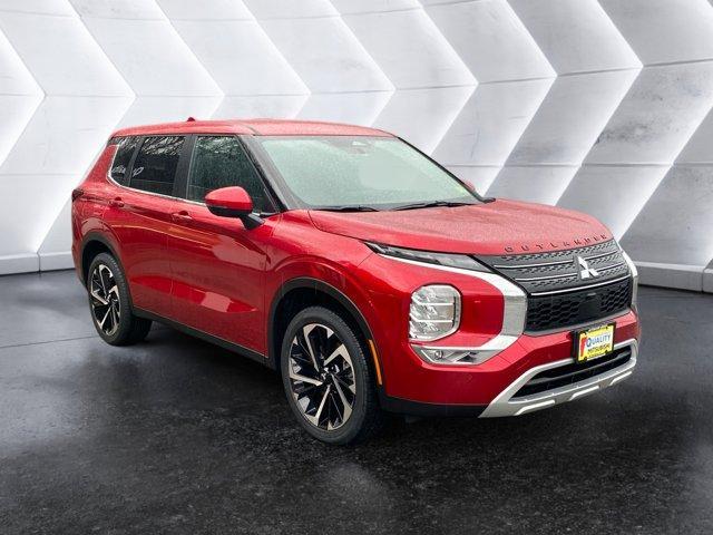 new 2024 Mitsubishi Outlander car, priced at $35,190