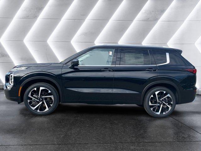 new 2024 Mitsubishi Outlander car, priced at $38,930