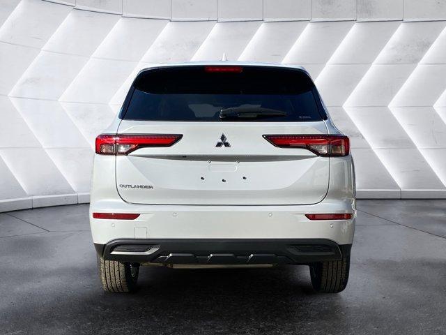 new 2024 Mitsubishi Outlander car, priced at $33,390