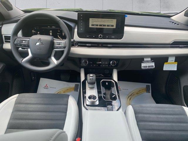 new 2025 Mitsubishi Outlander car, priced at $41,215