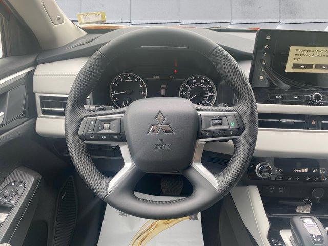 new 2025 Mitsubishi Outlander car, priced at $38,625