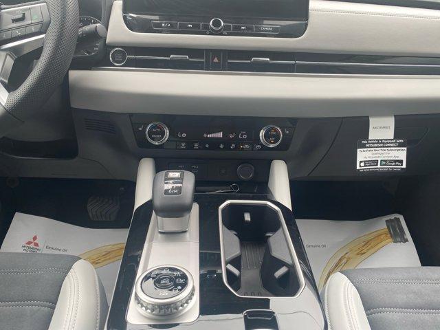 new 2025 Mitsubishi Outlander car, priced at $38,625