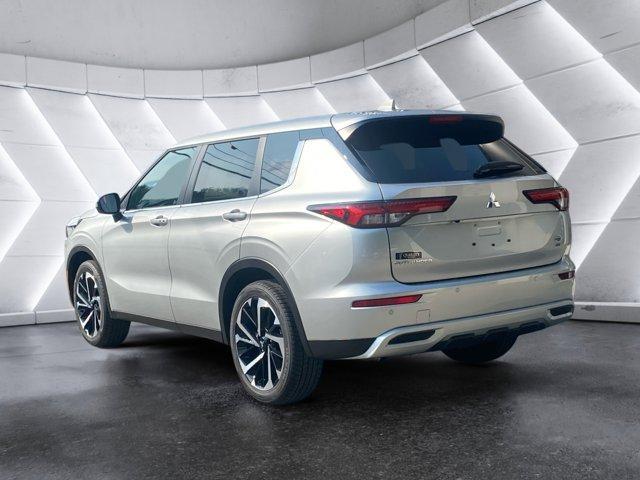 new 2024 Mitsubishi Outlander car, priced at $37,800