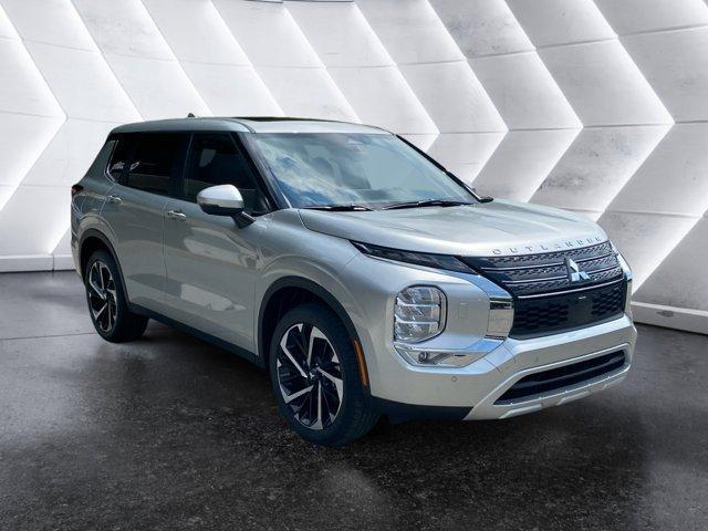 new 2024 Mitsubishi Outlander car, priced at $37,870