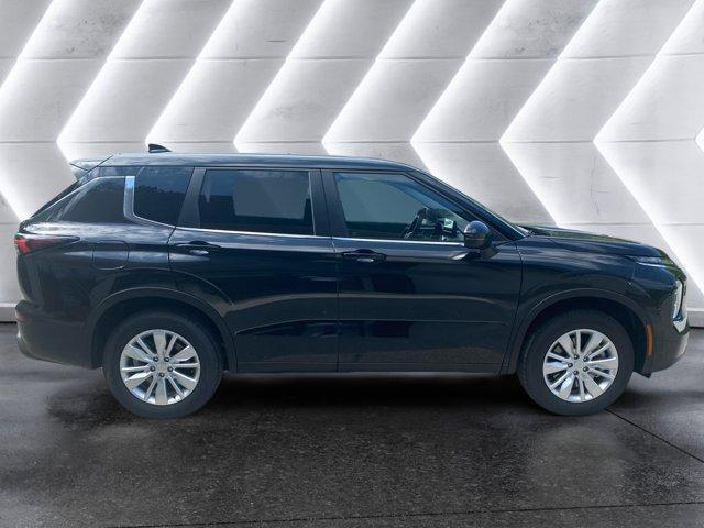 new 2025 Mitsubishi Outlander car, priced at $34,800