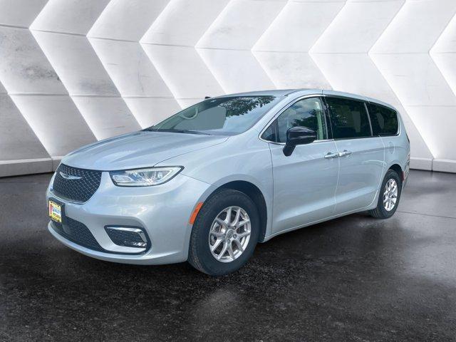 used 2024 Chrysler Pacifica car, priced at $29,900