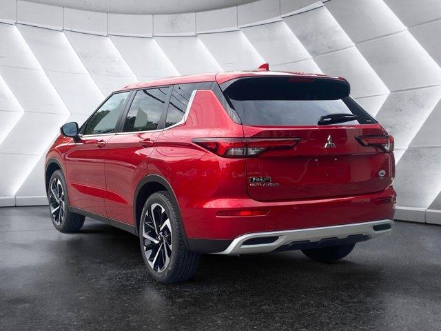 new 2024 Mitsubishi Outlander car, priced at $38,395