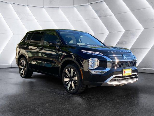 new 2025 Mitsubishi Outlander car, priced at $37,340