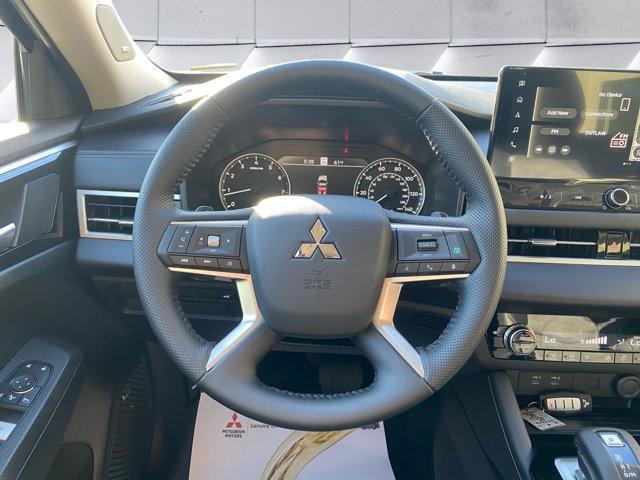 new 2025 Mitsubishi Outlander car, priced at $37,340