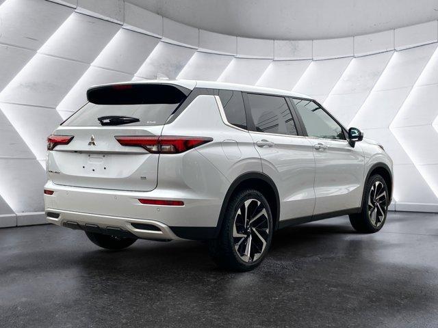 new 2024 Mitsubishi Outlander car, priced at $38,665