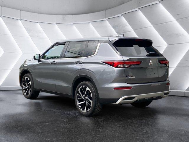 used 2024 Mitsubishi Outlander car, priced at $27,500
