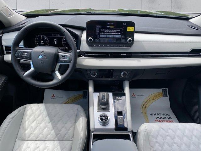 new 2025 Mitsubishi Outlander PHEV car, priced at $51,600