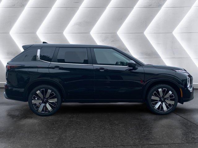 new 2025 Mitsubishi Outlander car, priced at $38,800