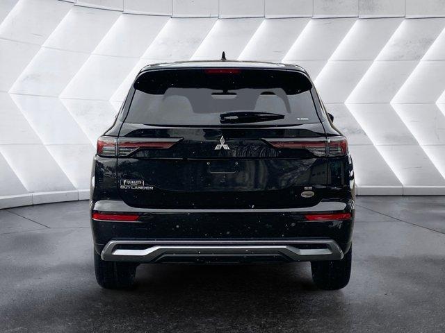new 2025 Mitsubishi Outlander car, priced at $38,800