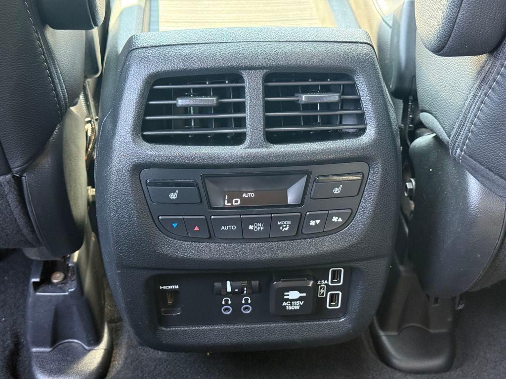 used 2022 Honda Pilot car, priced at $36,649