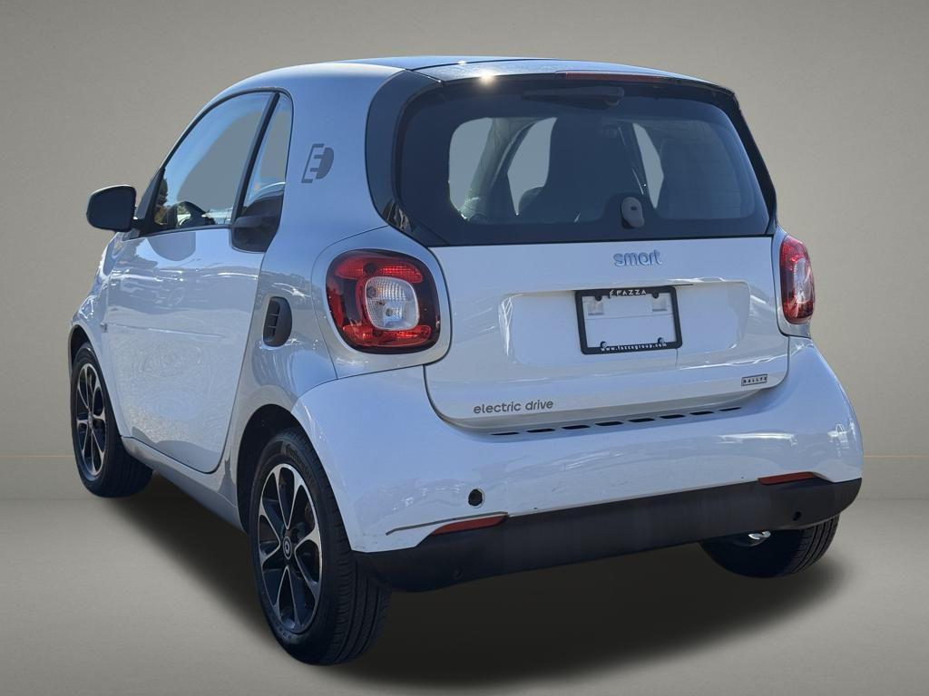 used 2017 smart ForTwo Electric Drive car, priced at $10,499