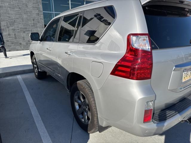 used 2013 Lexus GX 460 car, priced at $18,945