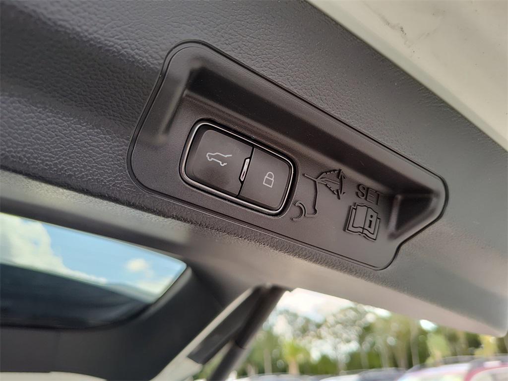 used 2022 Ford Explorer car, priced at $28,500
