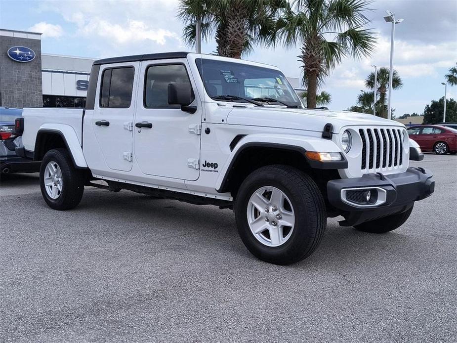 used 2022 Jeep Gladiator car, priced at $33,995