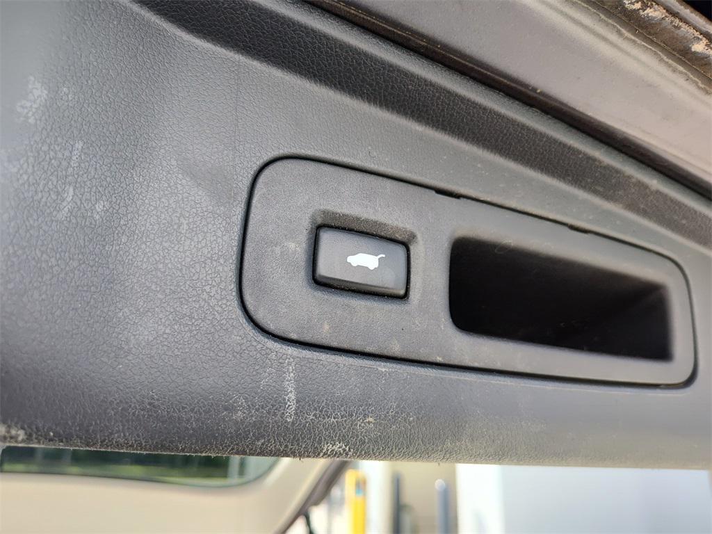 used 2015 Honda CR-V car, priced at $13,976