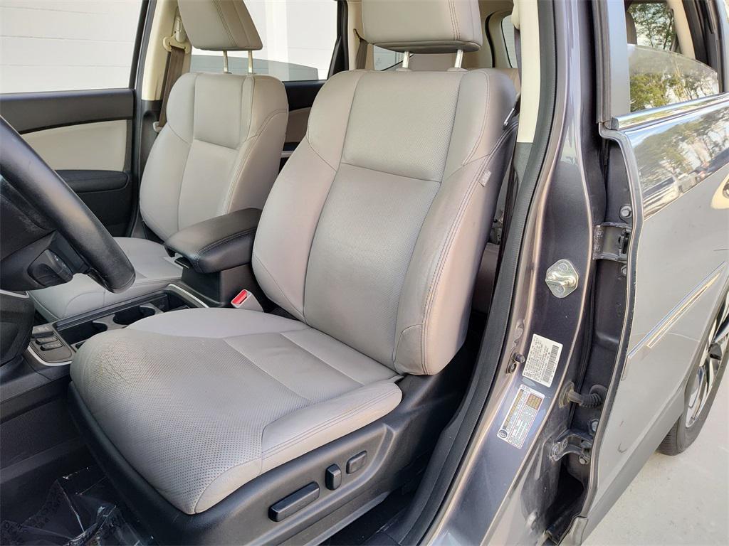 used 2015 Honda CR-V car, priced at $13,976