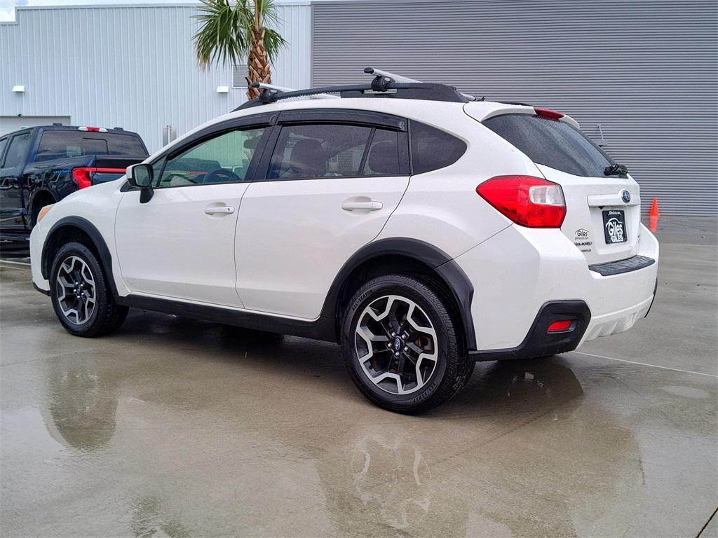 used 2016 Subaru Crosstrek car, priced at $10,900