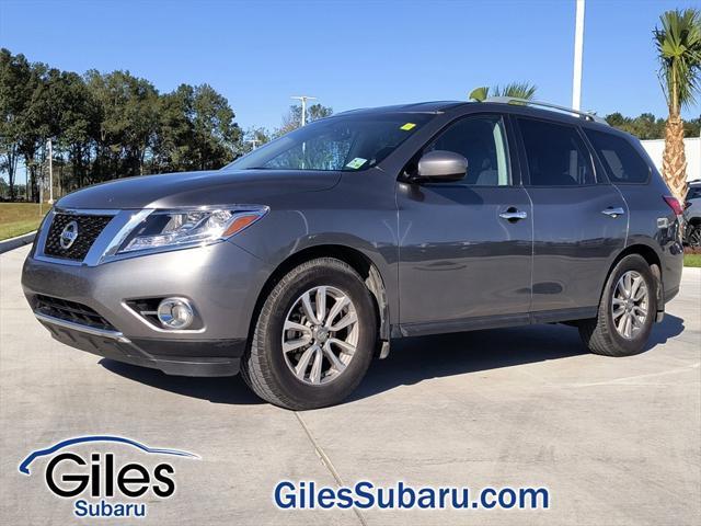 used 2016 Nissan Pathfinder car, priced at $11,500