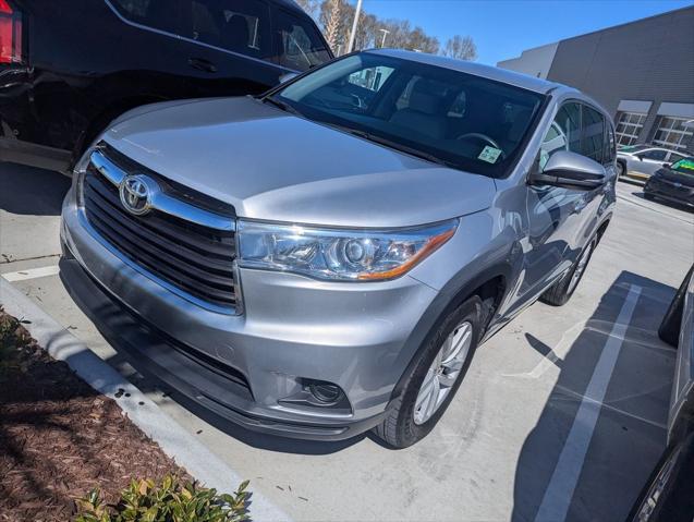 used 2016 Toyota Highlander car, priced at $21,978