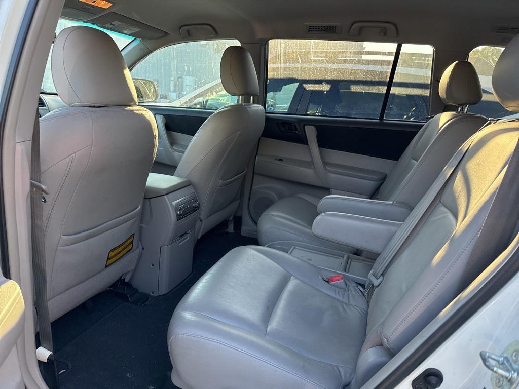 used 2011 Toyota Highlander car, priced at $10,000