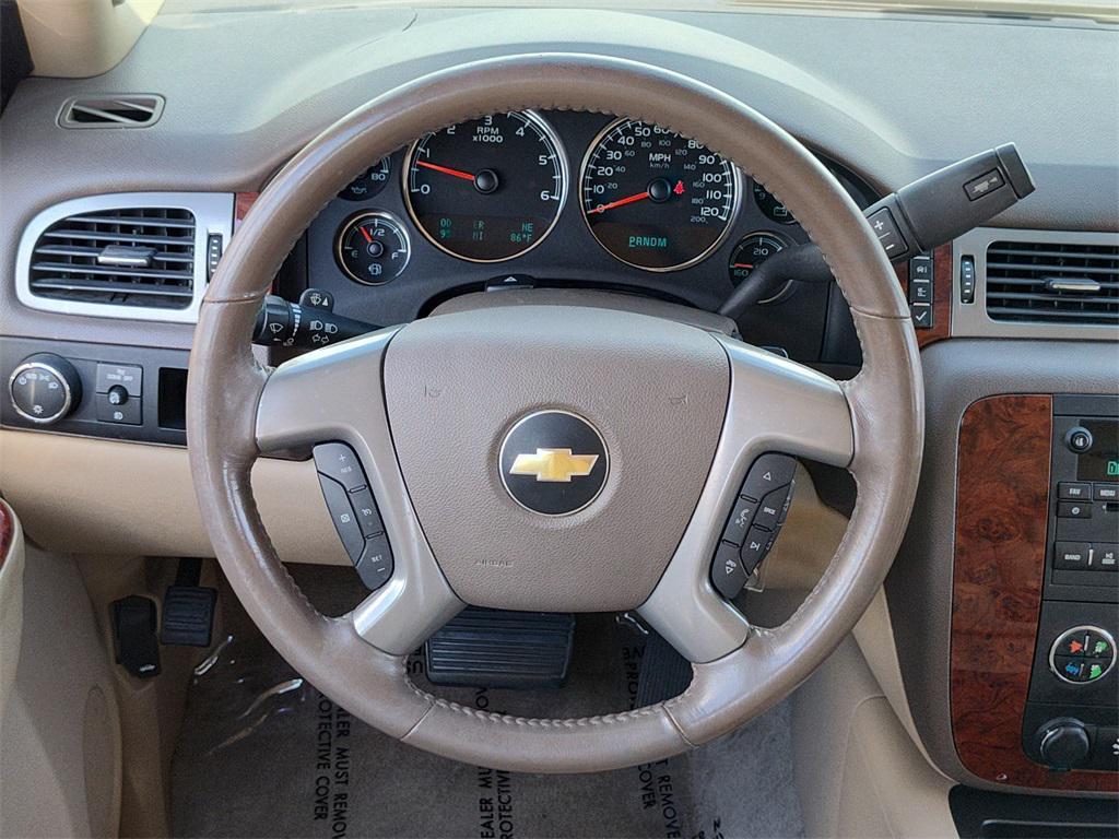 used 2014 Chevrolet Suburban car, priced at $14,494