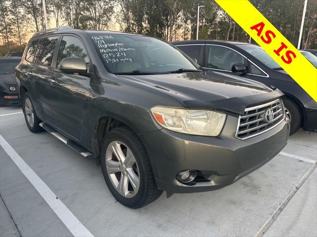 used 2009 Toyota Highlander car, priced at $10,965