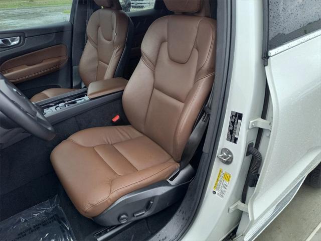 used 2023 Volvo XC60 car, priced at $29,490