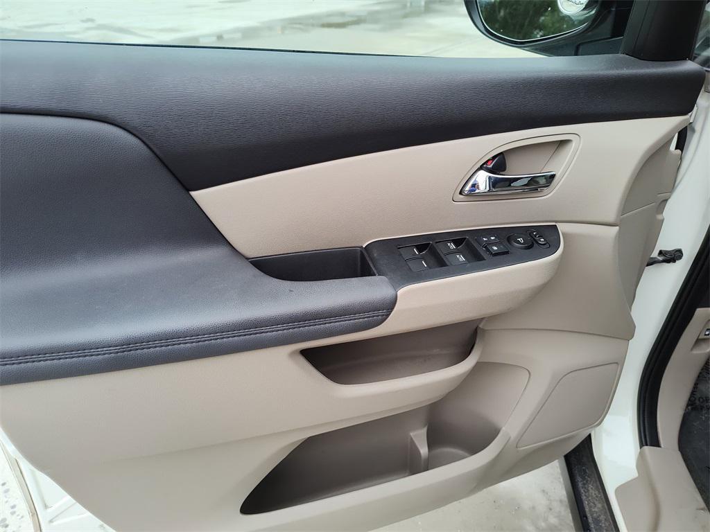 used 2015 Honda Odyssey car, priced at $11,600