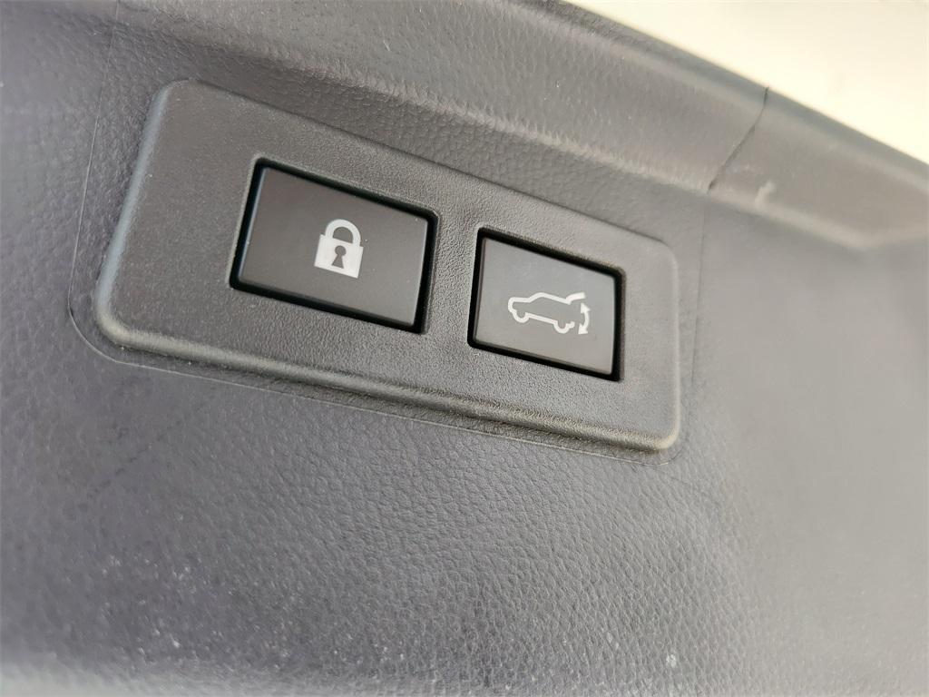 used 2023 Subaru Outback car, priced at $24,994