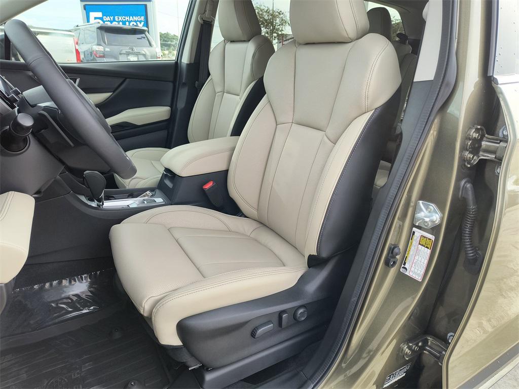 new 2025 Subaru Ascent car, priced at $50,575