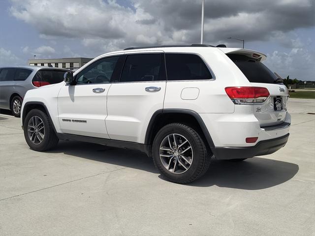 used 2017 Jeep Grand Cherokee car, priced at $17,613