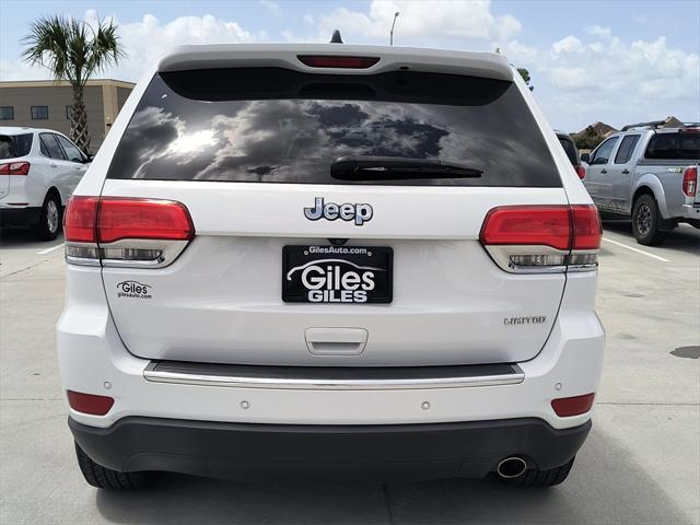 used 2017 Jeep Grand Cherokee car, priced at $17,613