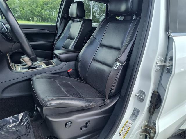 used 2017 Jeep Grand Cherokee car, priced at $17,613