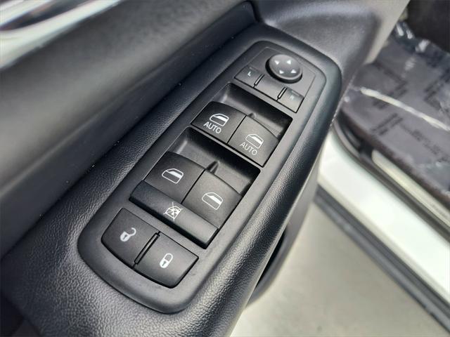 used 2017 Jeep Grand Cherokee car, priced at $17,613