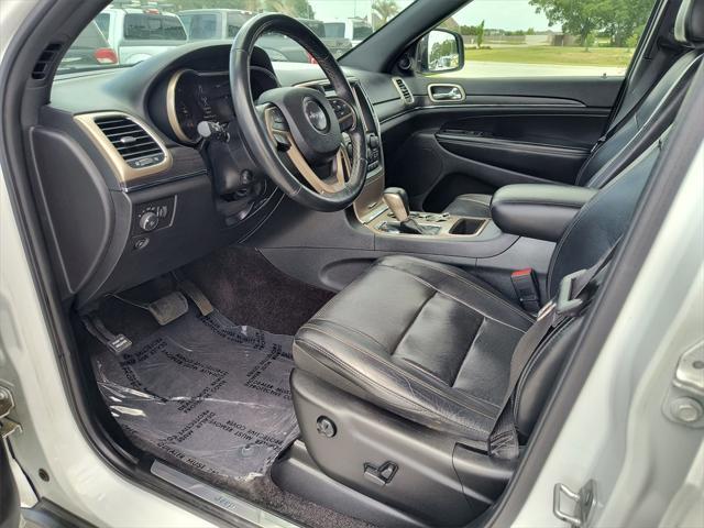 used 2017 Jeep Grand Cherokee car, priced at $17,613