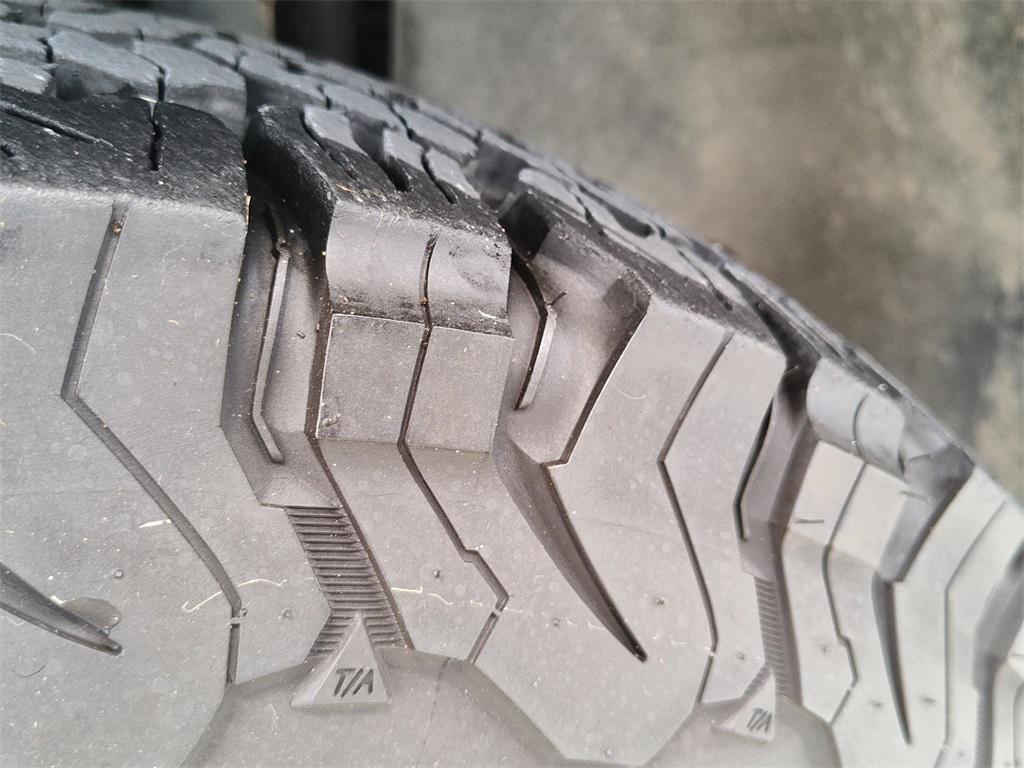 used 2015 Jeep Wrangler Unlimited car, priced at $14,494