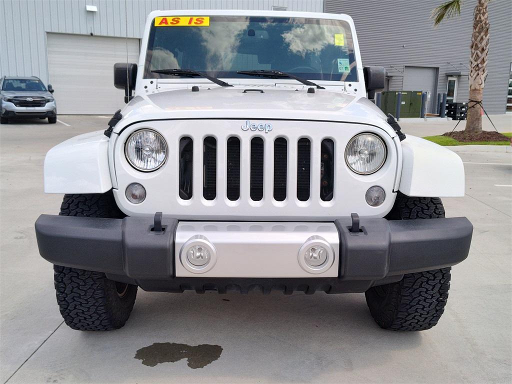 used 2015 Jeep Wrangler Unlimited car, priced at $14,494