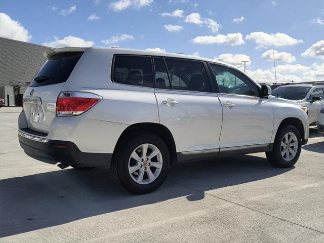 used 2012 Toyota Highlander car, priced at $11,555