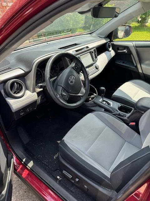 used 2018 Toyota RAV4 car, priced at $21,925
